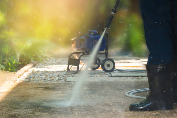 Best Playground Equipment Cleaning  in Middleport, NY